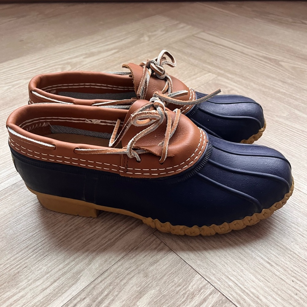 L.L. Bean Ankle Duck Boots 9